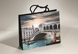 Shopping bag in carta manuale cucito | FORMBAGS SpA