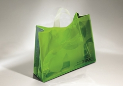 Bolsa de plástico con asa flexible | FORMBAGS SpA