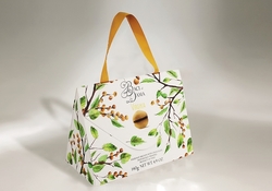 Bolsa bauletto piramidal en papel manual | FORMBAGS SpA